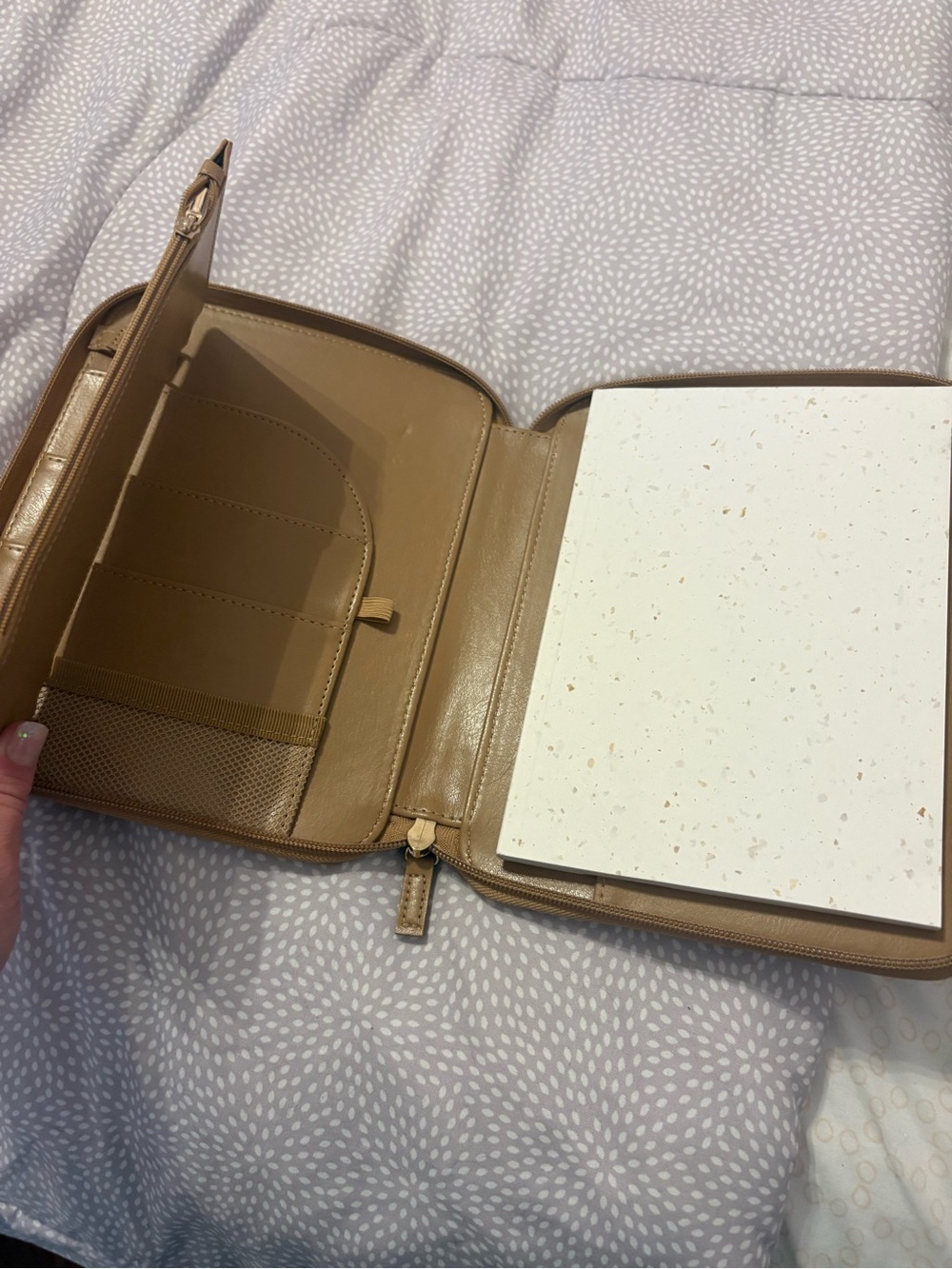 Threshold Tech Pouch - Picture 2 of 4